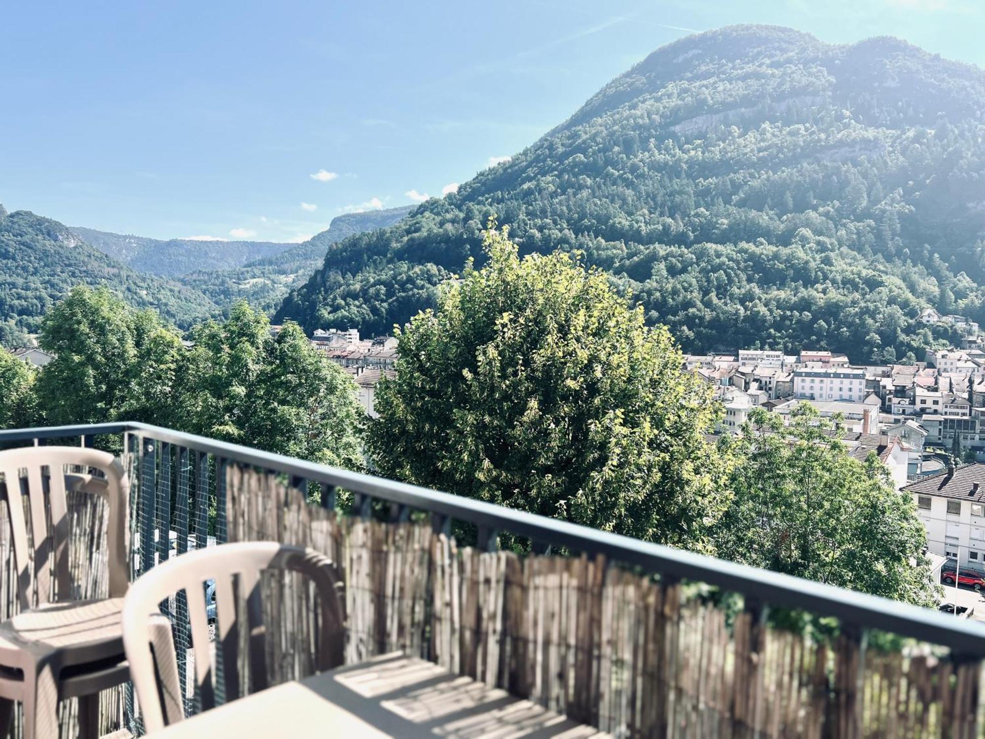 Le Balcon Du Boulevard Bellevue Saint-Claude Extérieur photo
